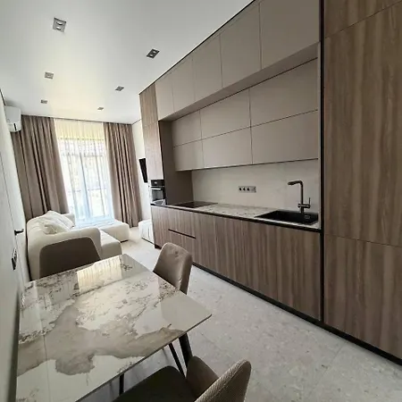 Calypso на 13й фонтана Apartment *