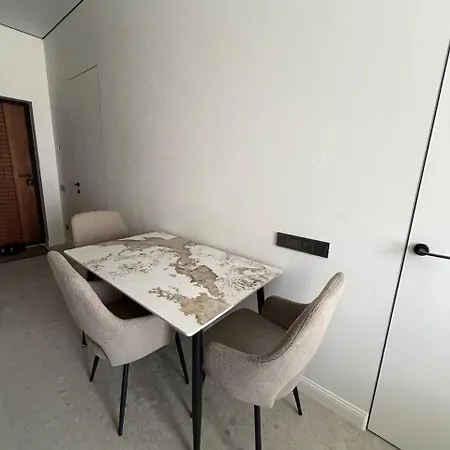 Calypso на 13й фонтана Apartment *